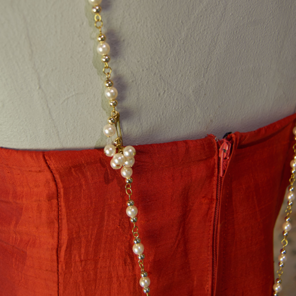 1920_s_inspired_vintageglasspearlsbackclose