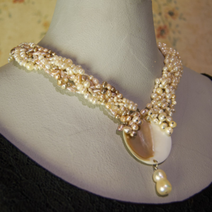 gifts_from_the_sea_freshwmotherpearl