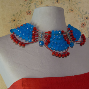 head_turners_turqcoralcollar